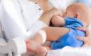 Wie lange sollte ein Neugeborenes an der Brust saugen? Wie viel sollte ein Neugeborenes bei einer Fütterung saugen?