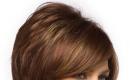 Volumengebender Kaskaden-Haarschnitt für kurzes Haar: Fotos von stilvollen Frisuren und Auswahlmöglichkeiten je nach Gesichtstyp, abendliche Kaskaden-Styling-Lektion